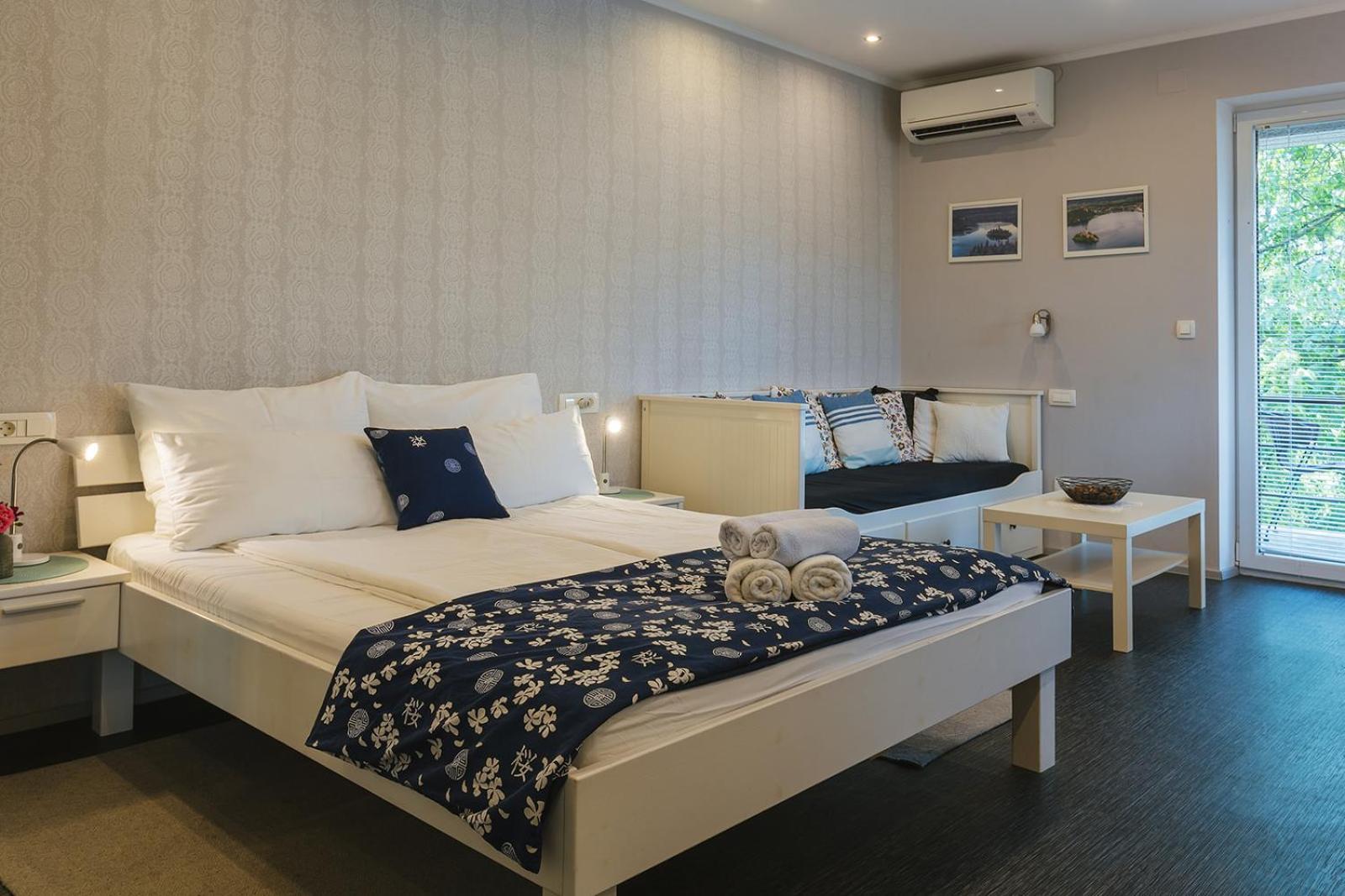 Apartmaji Koman Bled Bilik gambar