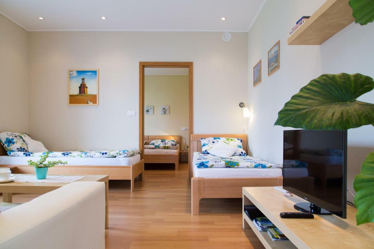 Apartmaji Koman Bled Bilik gambar